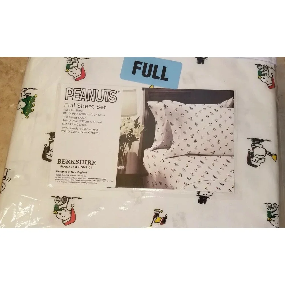 Peanuts Snoopy Woodstuck FULL‎ Sheet Set 4pc Christmas Holiday Fun Berkshire NEW